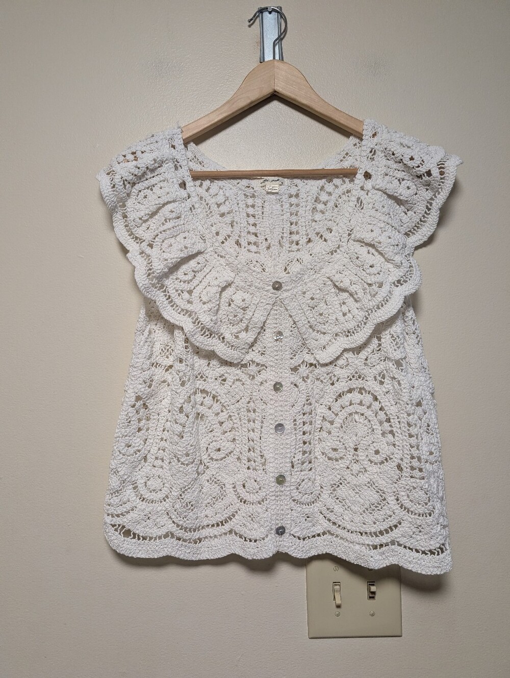 Ultra Pink White Crochet Ruffle Cardigan Top Large Coastal Boho